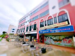 Upper Serangoon Road (D19), Shop House #585482051